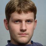 Stanislav Drako - webový vývojář, portrétová fotografie pořízená 24.11.2020. Zdroj: https://stanislav-drako.cz